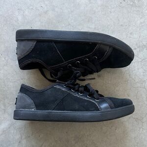 UGG Black K Irvin kids shoes